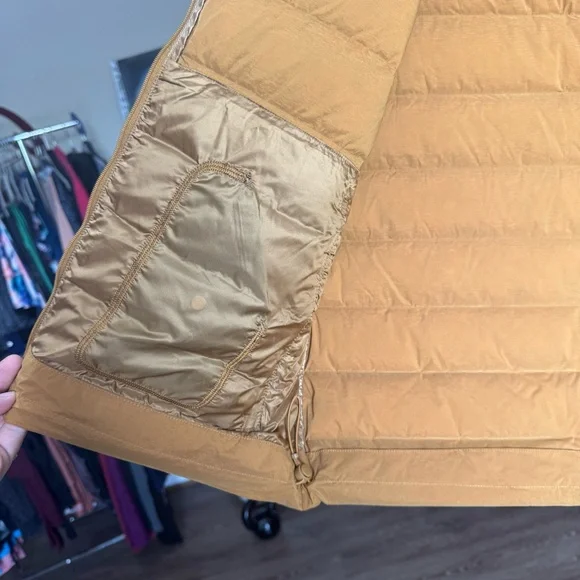 Lululemon Navigation Stretch Down Jacket - Picture 10 of 12